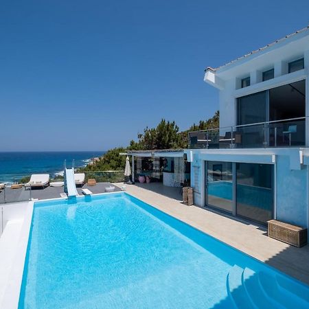 Gialiskari  Icarus Luxury Beachfront Villa מראה חיצוני תמונה