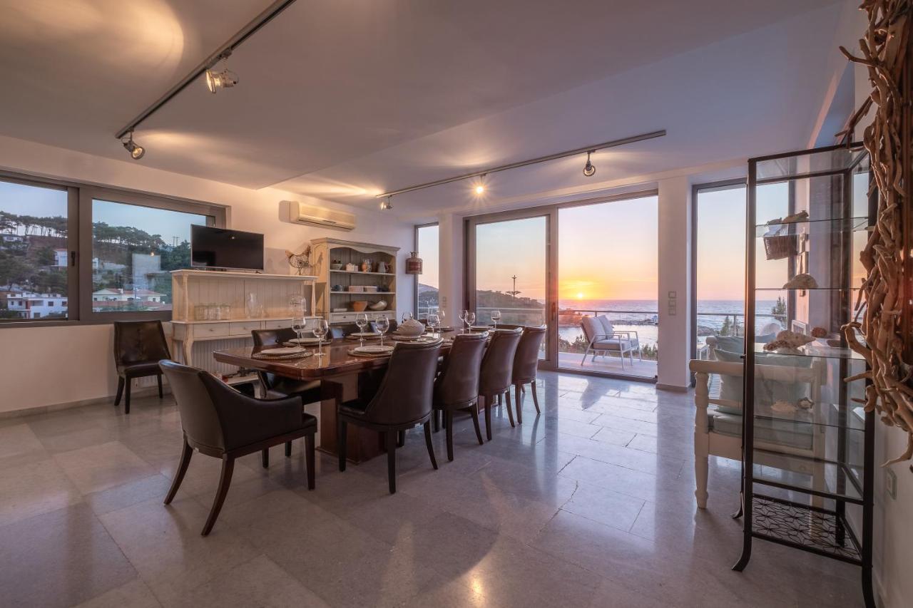 Gialiskari  Icarus Luxury Beachfront Villa מראה חיצוני תמונה