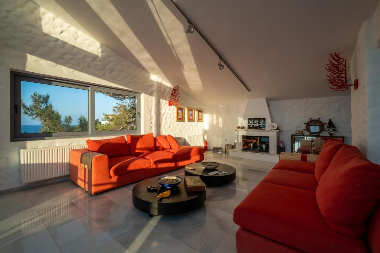 Gialiskari  Icarus Luxury Beachfront Villa מראה חיצוני תמונה