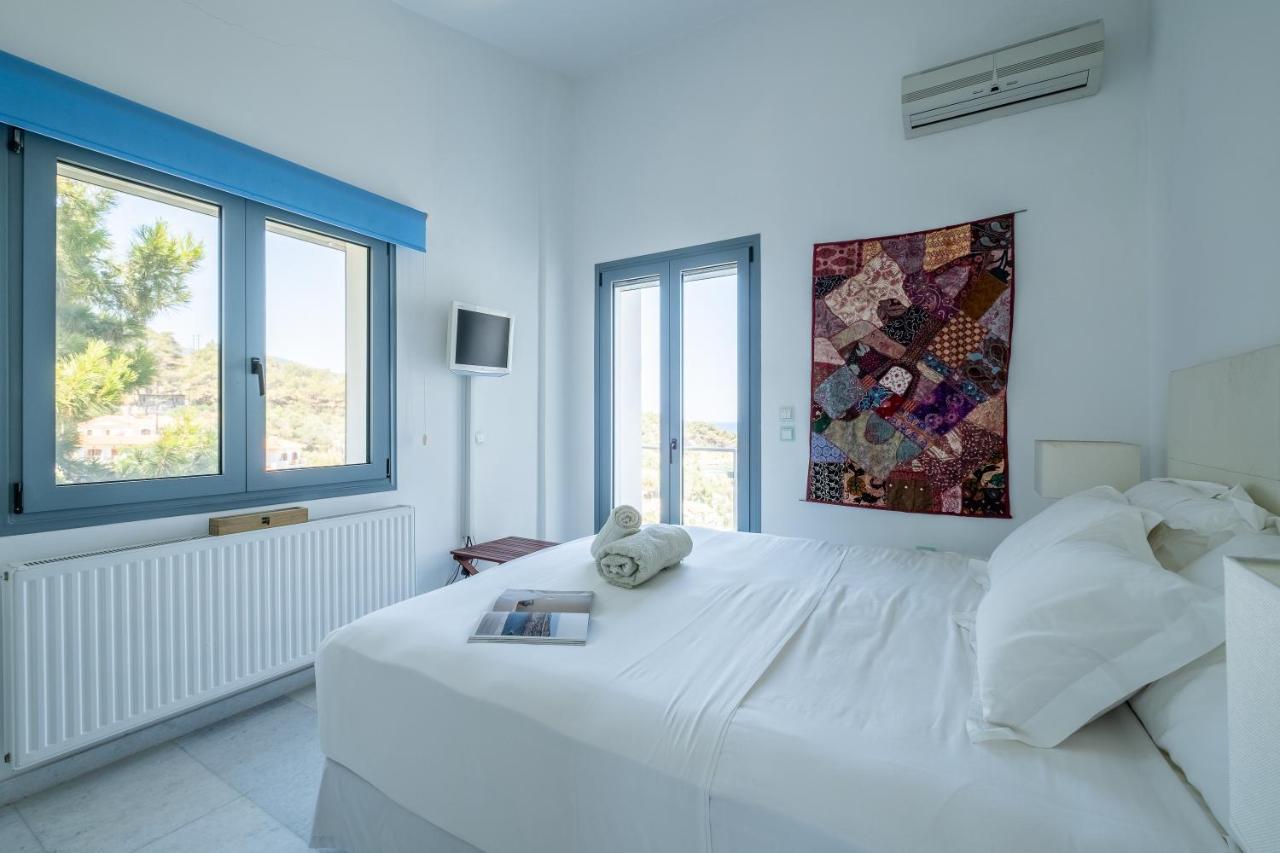 Gialiskari  Icarus Luxury Beachfront Villa מראה חיצוני תמונה