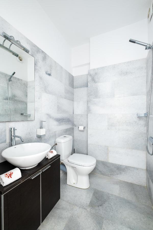 Gialiskari  Icarus Luxury Beachfront Villa מראה חיצוני תמונה