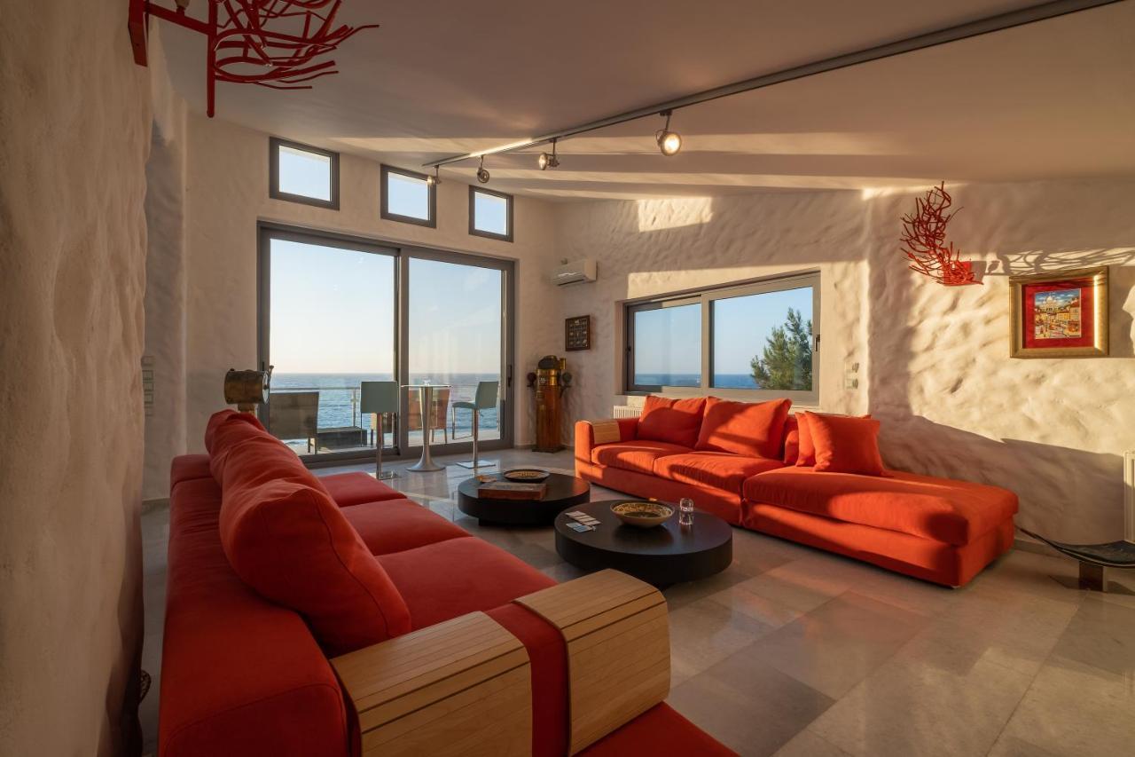 Gialiskari  Icarus Luxury Beachfront Villa מראה חיצוני תמונה